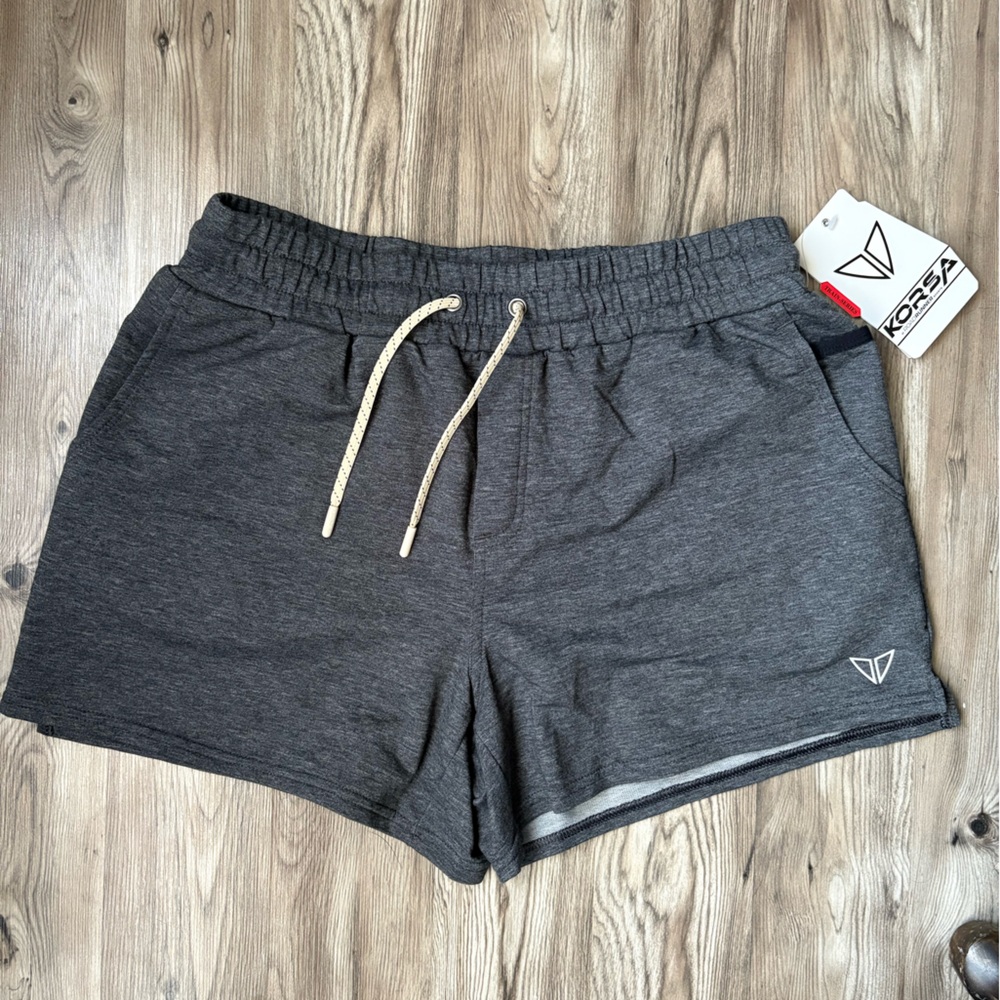 NWT Korsa by Road Runner Women’s Charcoal Athletic Shorts